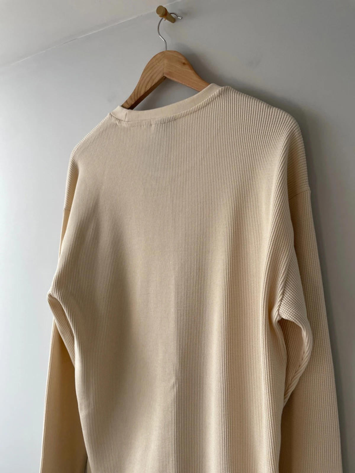 Men’s New Era Waffle Knit Crew Neck Long Sleeve Jumper in Cream - Small - 2335