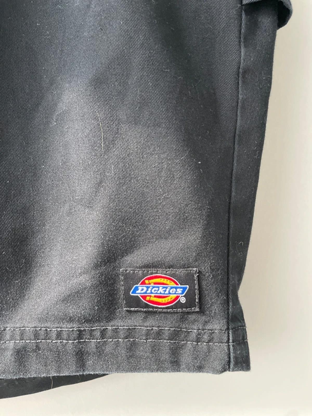 Men’s Dickies Cargo Chino Shorts in Black - W32/L9 - 3071