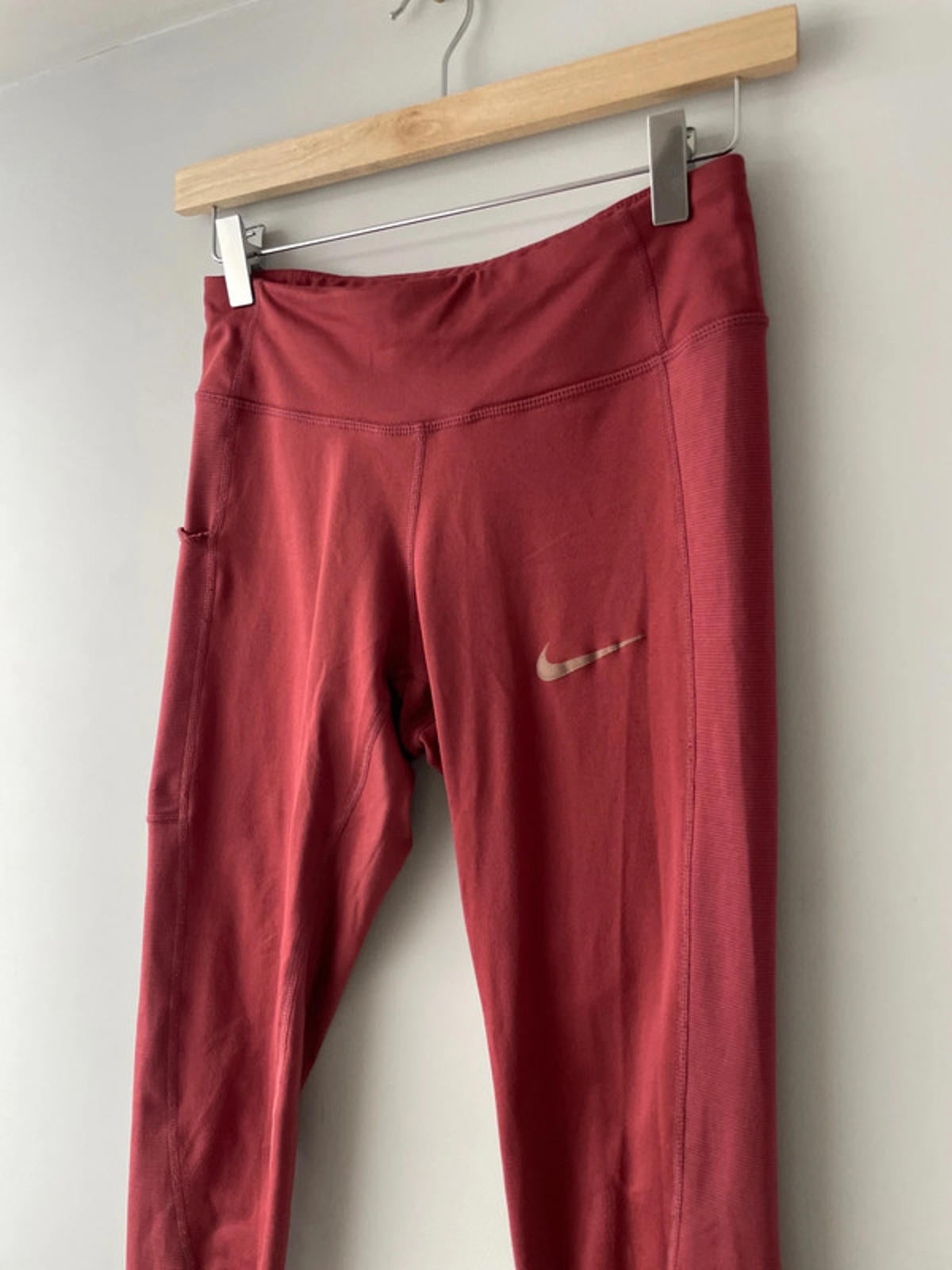 Women’s Nike Dri-Fit Leggings - W24/L27 - 2044