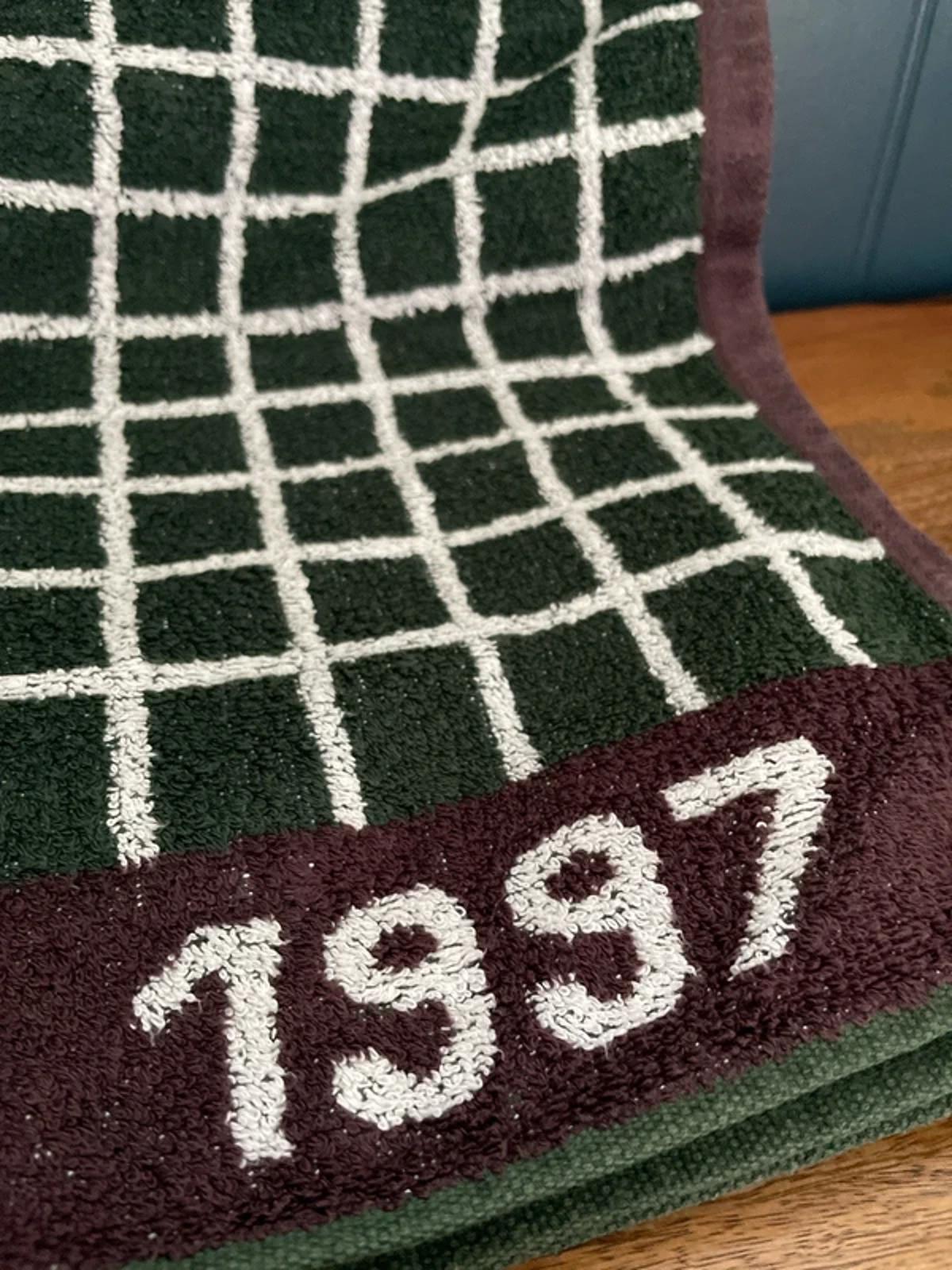 Wimbledon Vintage Championships 1997 Rare Tennis Towel in Dark Green - 2952