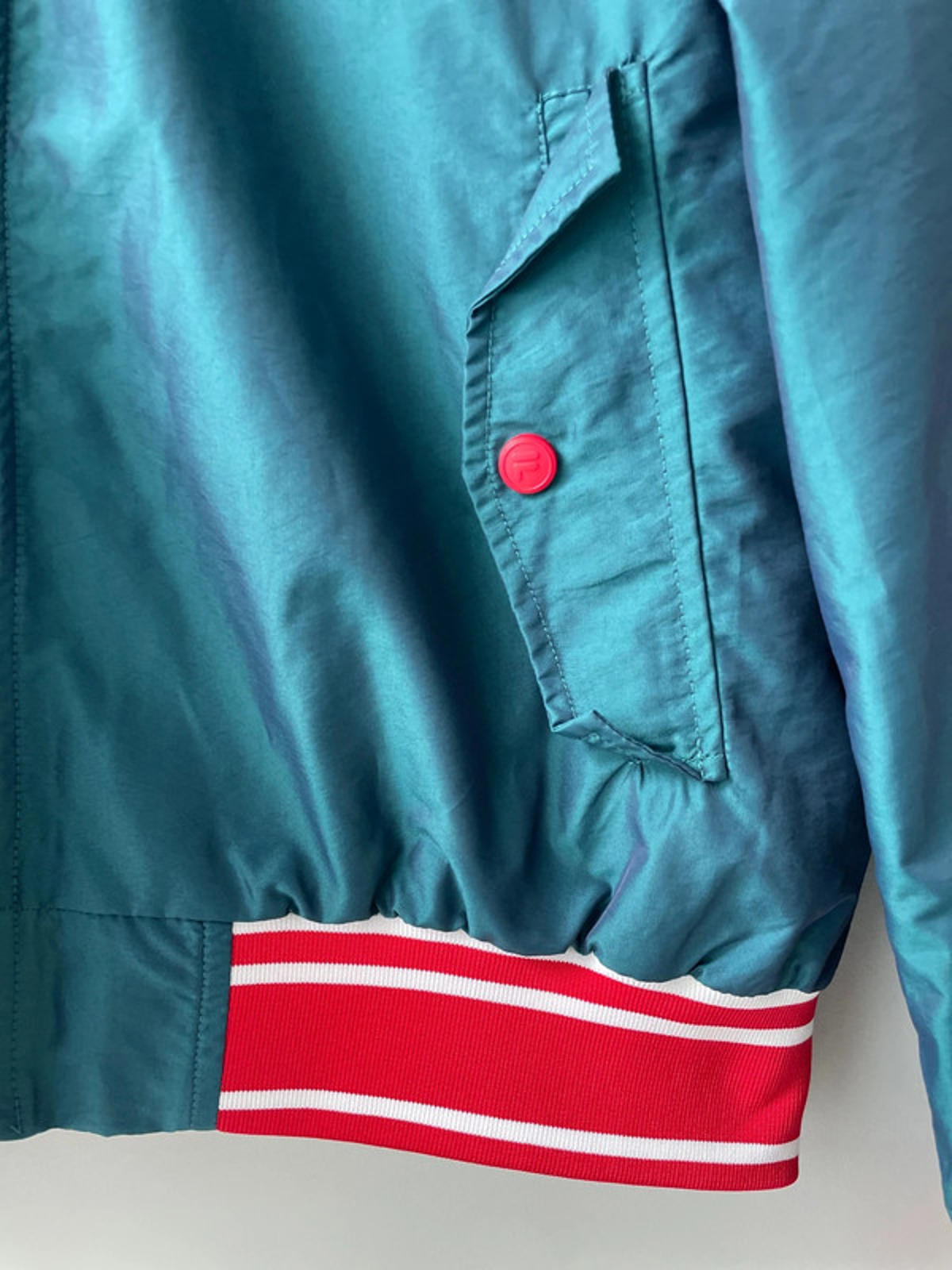 Men’s Fila Limited Edition Oversized Embroidered Sklyer Bomber Jacket - Small - 2059