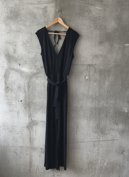 Women’s & Other Stories V-Front Sleeveless Wide Leg Jumpsuit In Black - XSmall - 1898