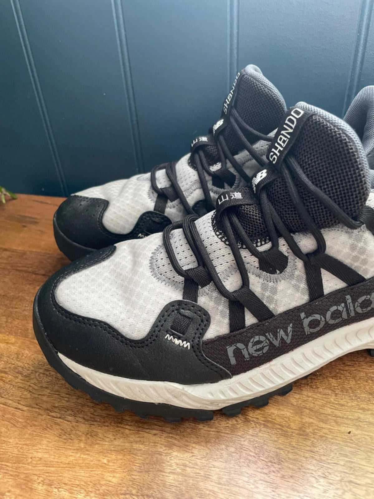 New Balance Shando Chunky Sole Trainers In Black/White - UK 8 - 1629