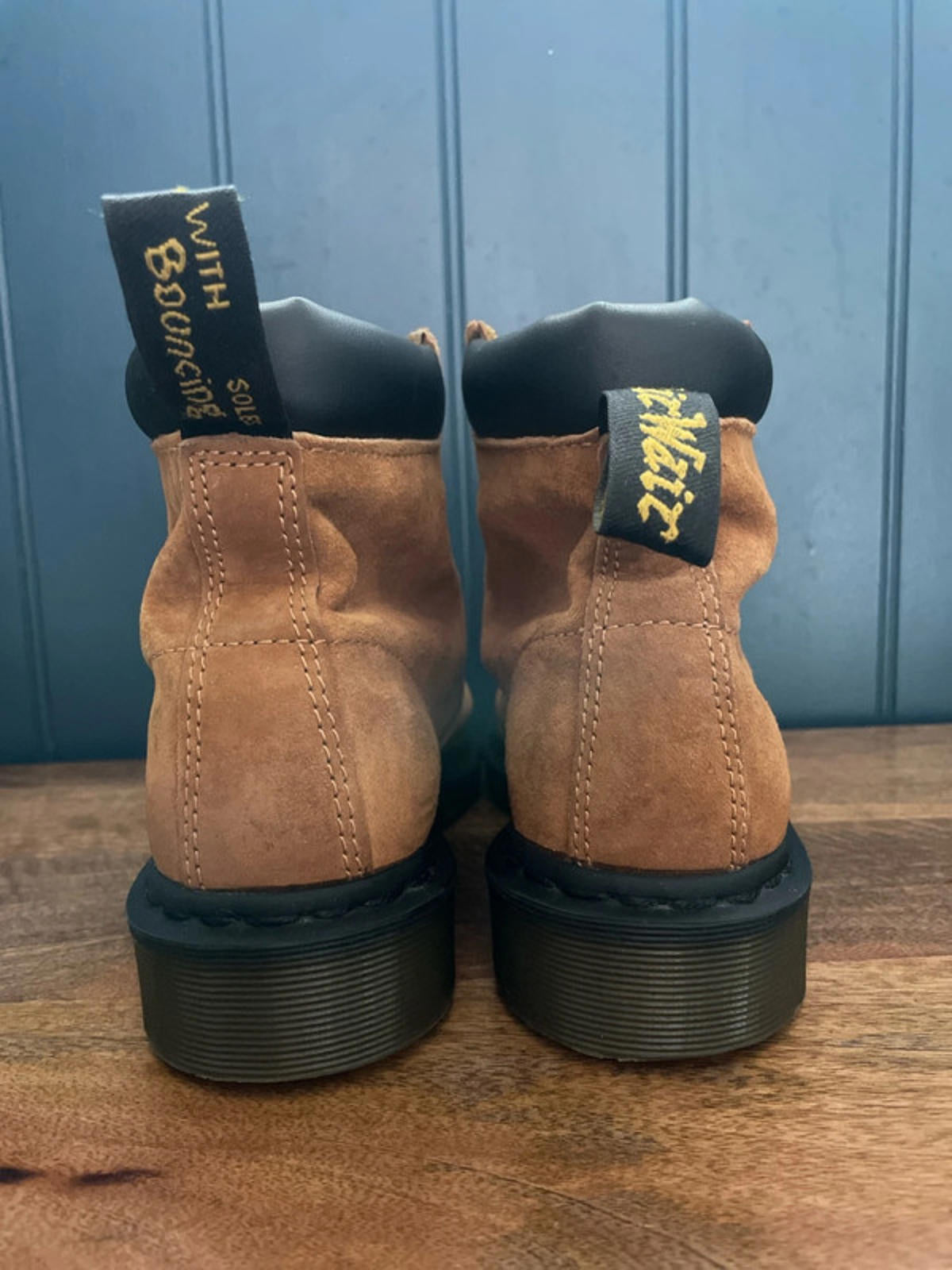 Women’s Dr Martens Soft Buck 939 Suede Lace Up Boots In Tan - UK 6 - 2358