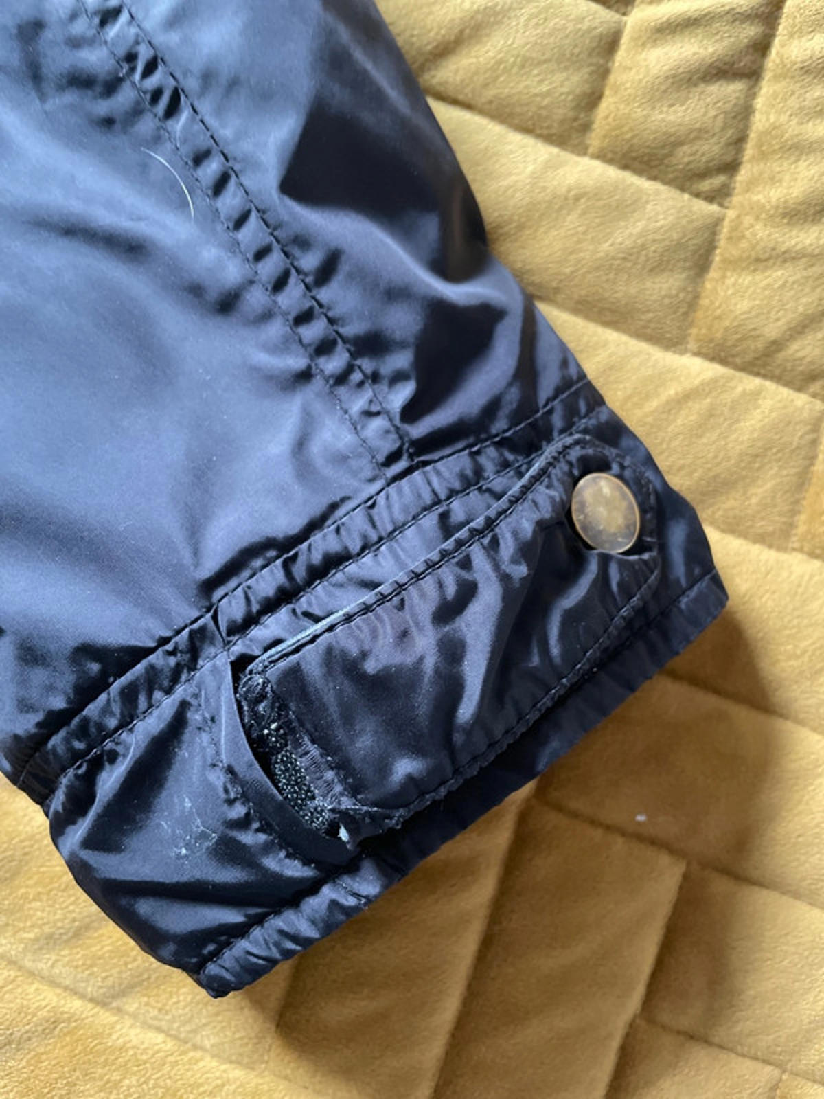 Men’s Massimo Dutti zip through lightweight wadded jacket coat - XLarge