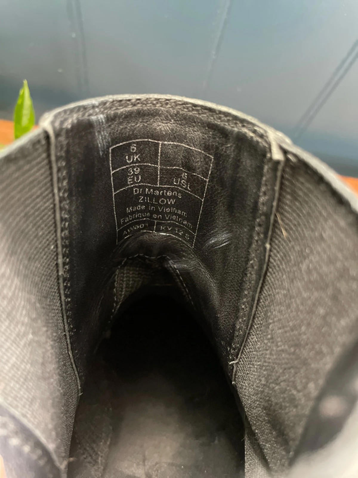 Women’s Dr Martens Zillow Premium Leather Chelsea Boots with Zip In Black - UK6 - 2182