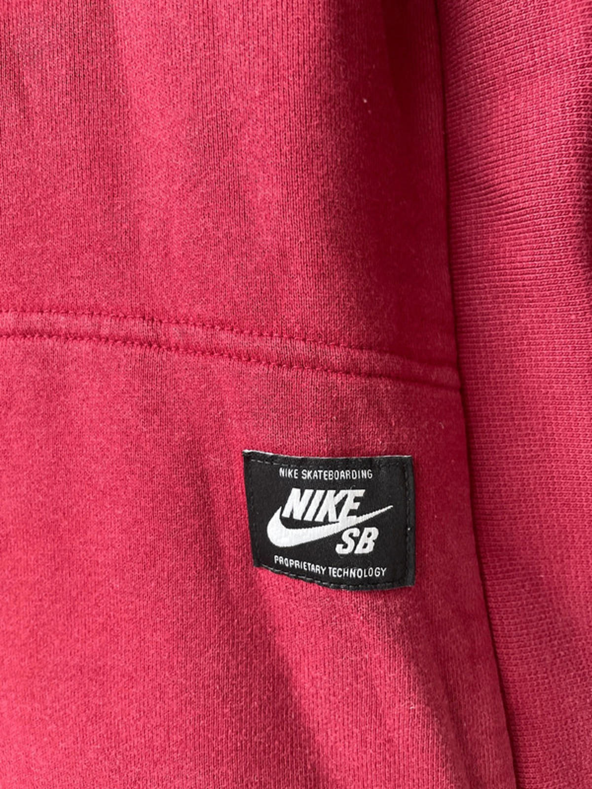Men’s Nike SB Crew Neck Sweatshirt Top - Small - 1939