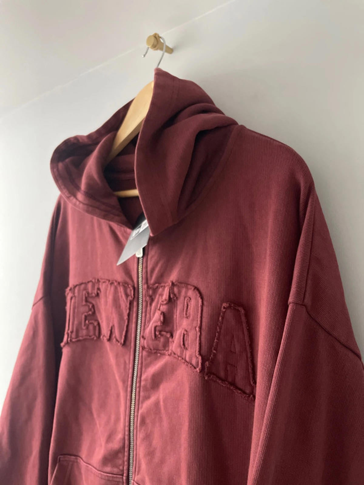 Men’s New Era Oversized Full Zip Hoodie in Washed Burgandy - Medium - 2434