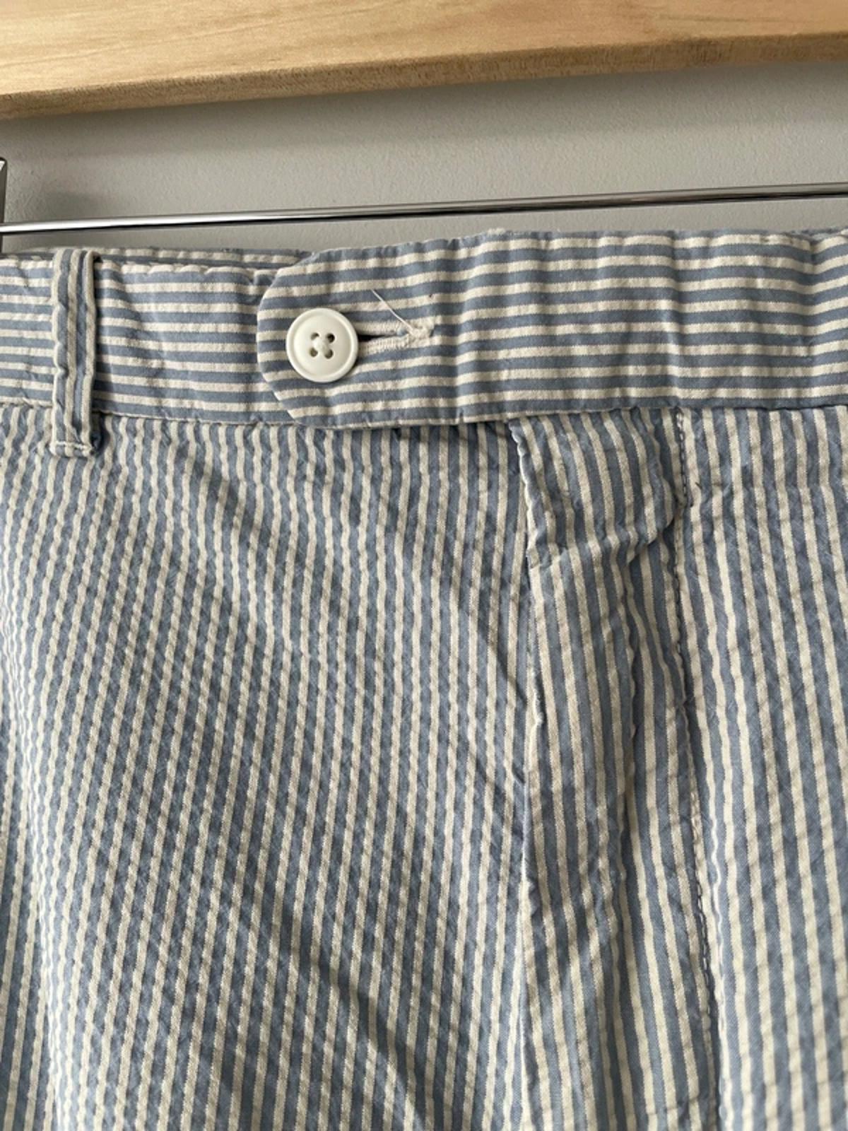 Men’s Ralph Lauren Seersucker Stripe Chino Shorts in Blue - W46/L9.5 - 3151
