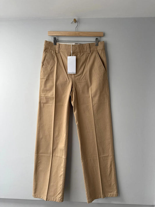Women’s Bershka high waisted classic trousers - Uk8 - 1693