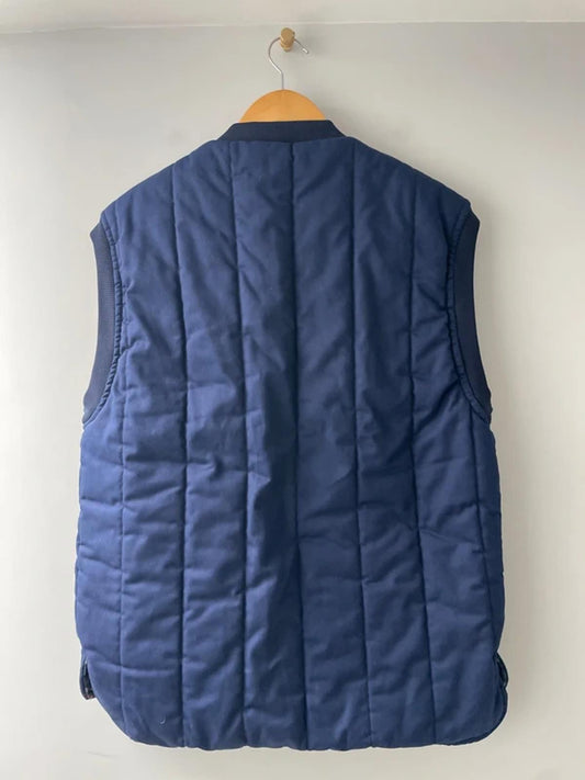 Men’s Barbour Padded Trekker Quilted Gilet in Navy Blue - Small - 2911