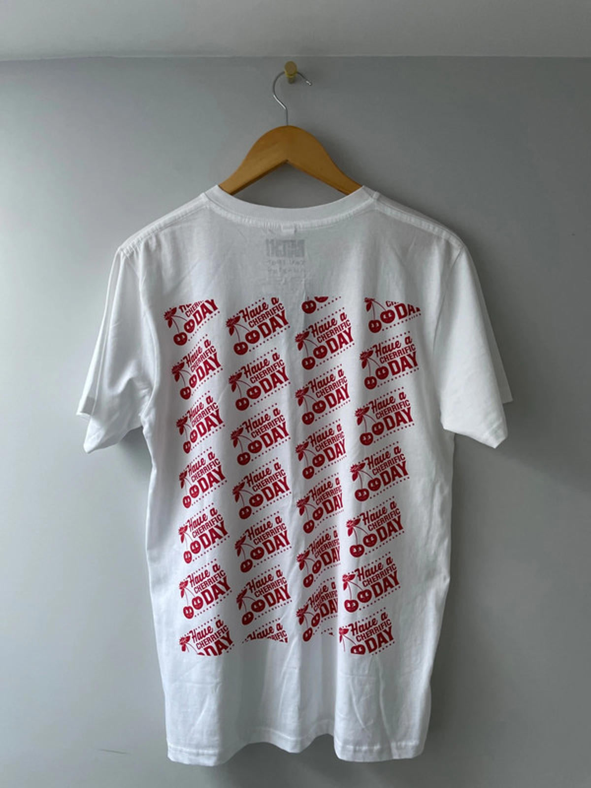 Men’s Batch1 have a cherrific day crew neck printed T-shirt - Medium - 0006