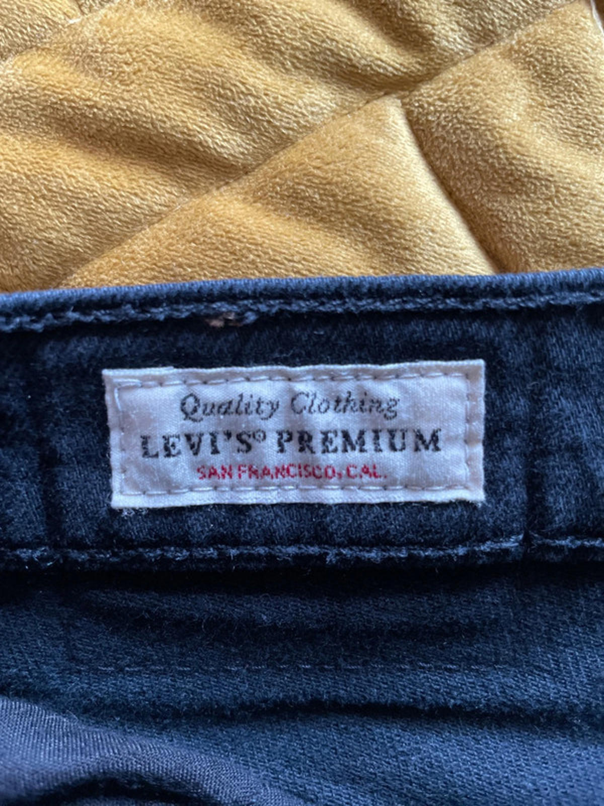 Women’s Levi’s Ribcage Straight High Waisted Fit Jeans - W27/L26 - 1897