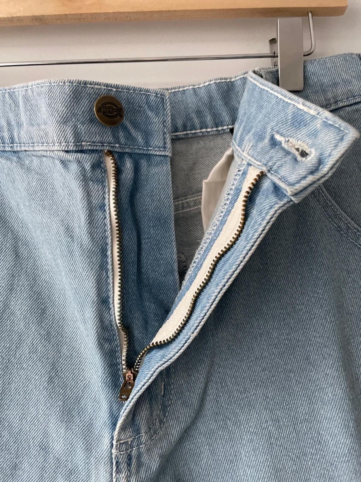 Men’s Dickies Garyville Denim Shorts in Vintage Blue - W32/L12 - 2887