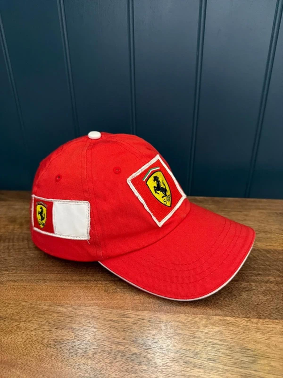 Unisex Ferrari Vintage 90's Cap In Red - 3227