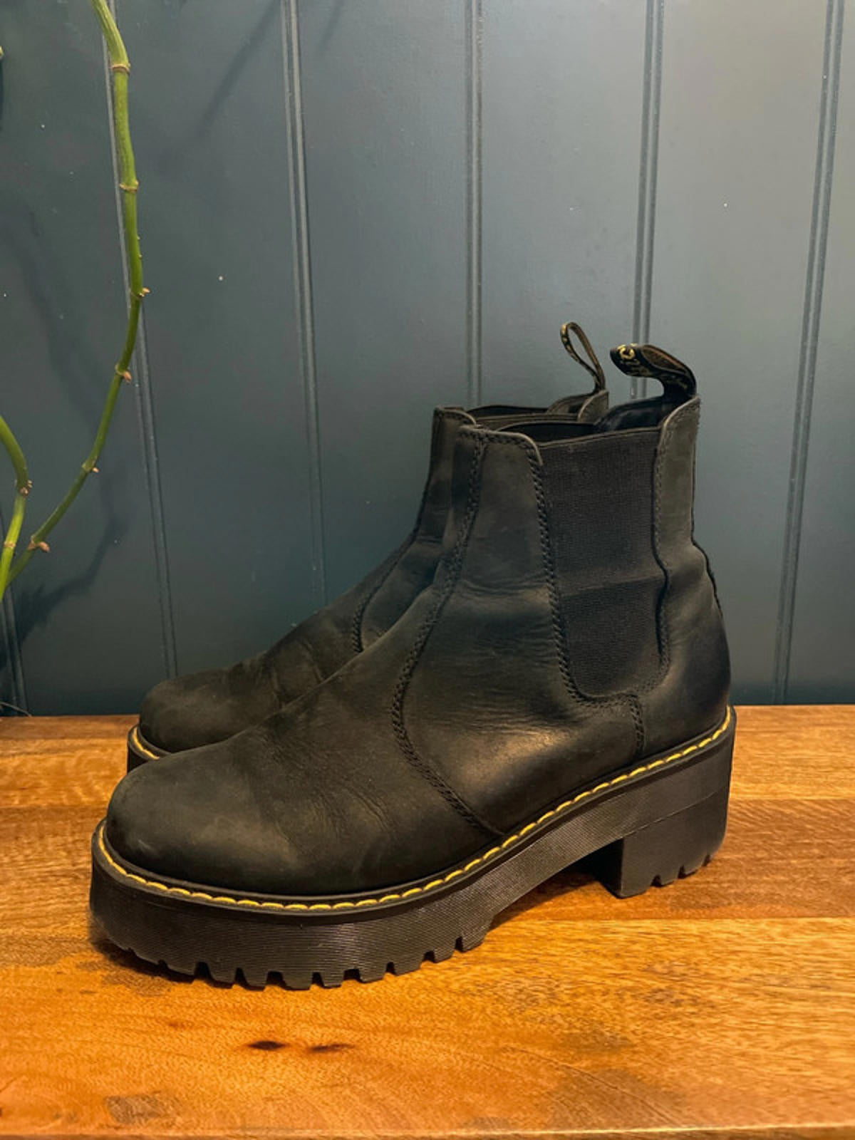 Women’s Dr Marten Rometty Platform Premium Leather Chelsea Boot In Black - UK 7 - 2556