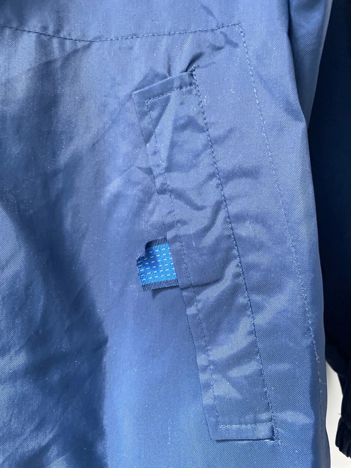 Men’s Nike Vintage Full Zip Windbreaker Jacket in Navy/Gold/White - XLarge - 2508