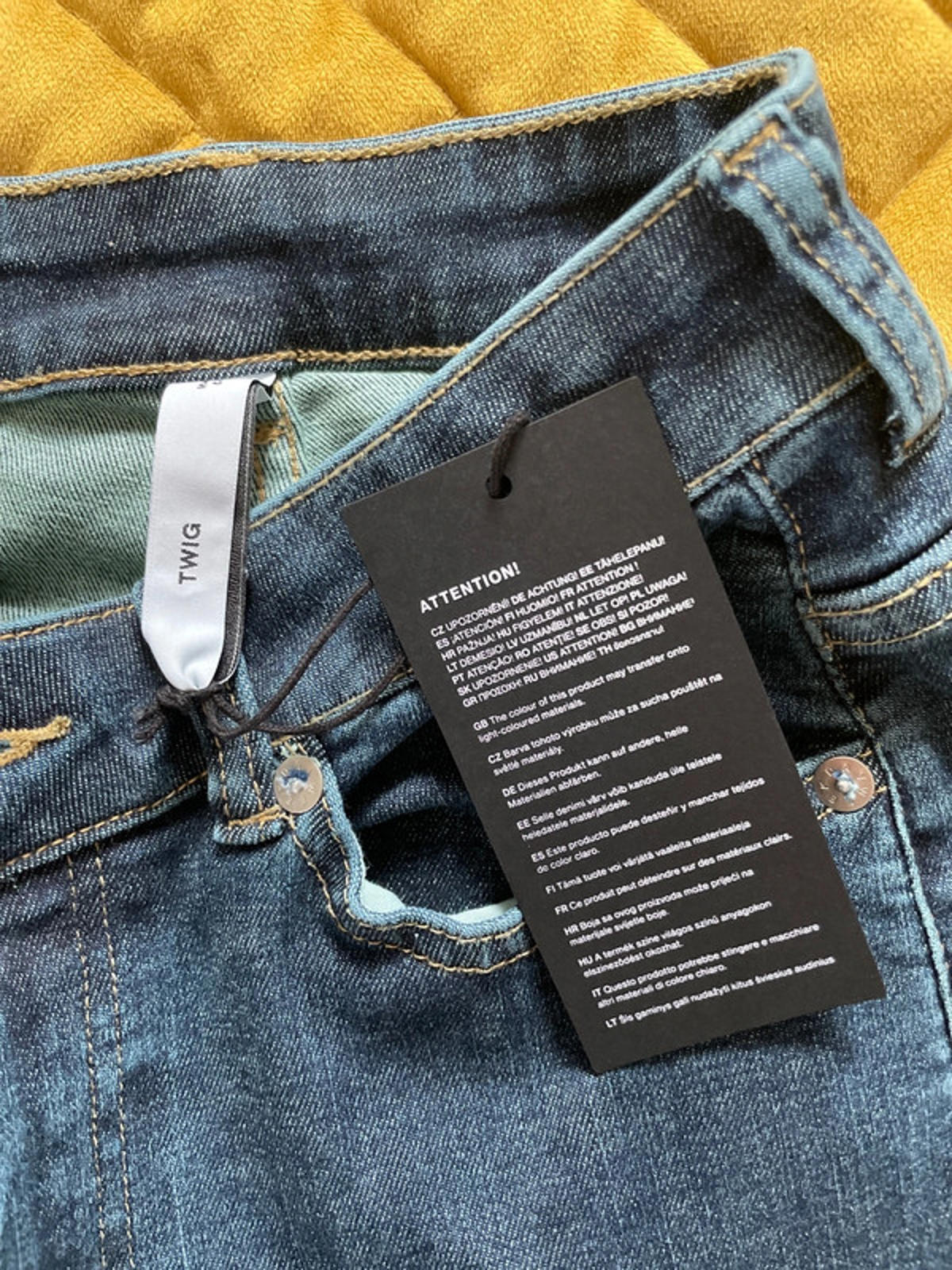 Women’s Weekday Twig Curve Mid Straight Jeans - W27/L30 - 1818