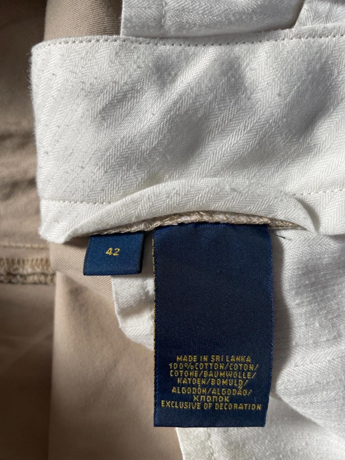 Men’s Ralph Lauren Classic Chino Shorts in Beige - W42/L11 -3188