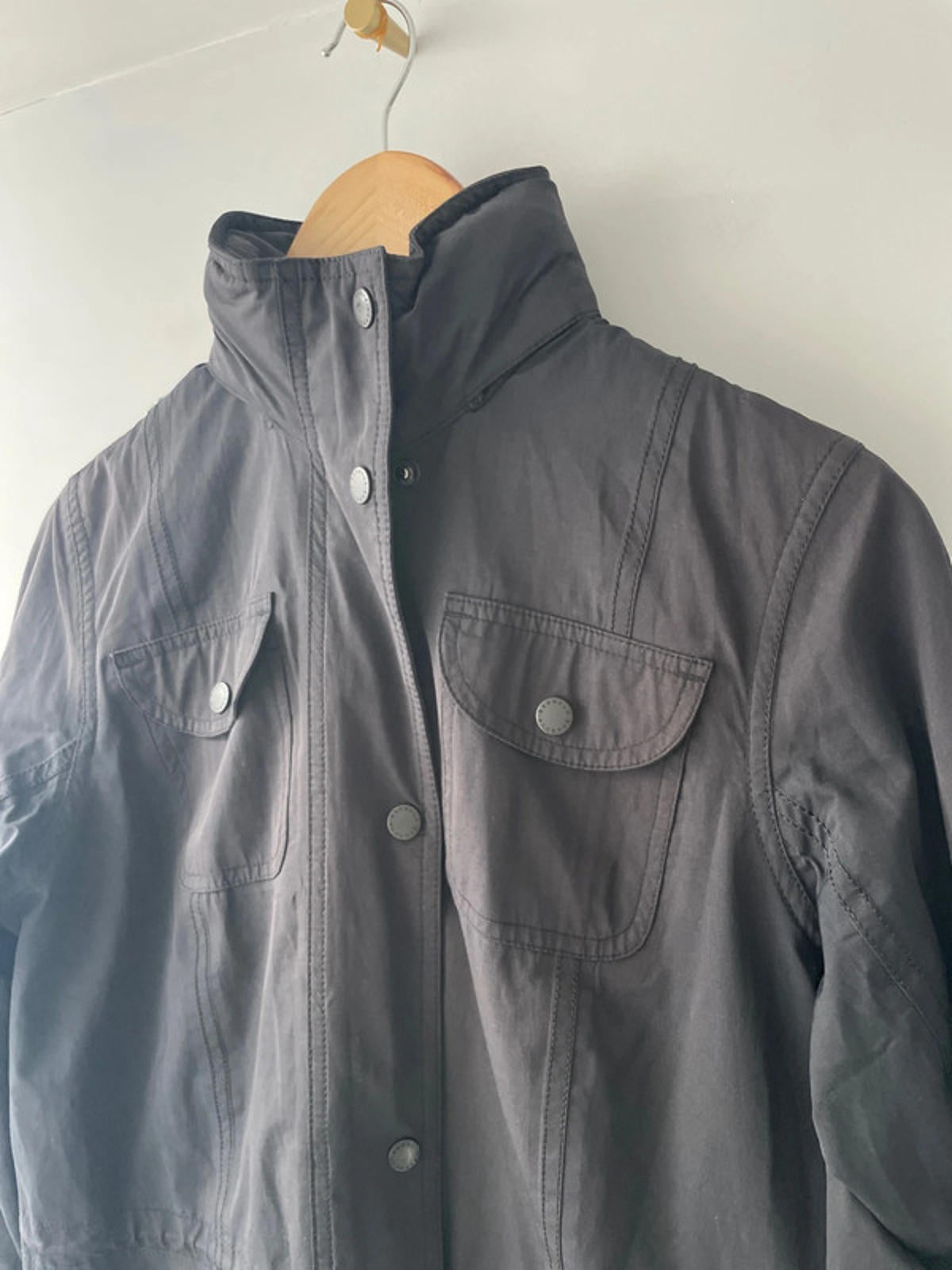 Women’s Barbour Waterproof And Breathable Jacket Packable Hood In Black - UK 12 - 2241