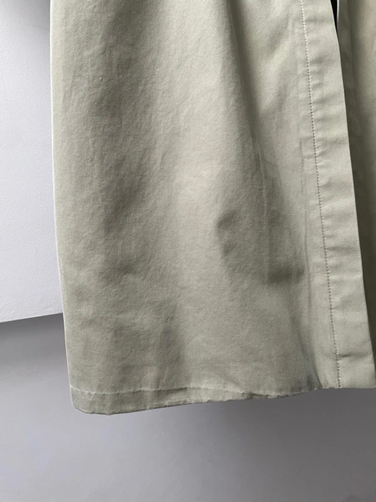 Women’s Burberry Kensington Vintage Double Breasted Trench Coat in Light Green - Uk16 - 3000