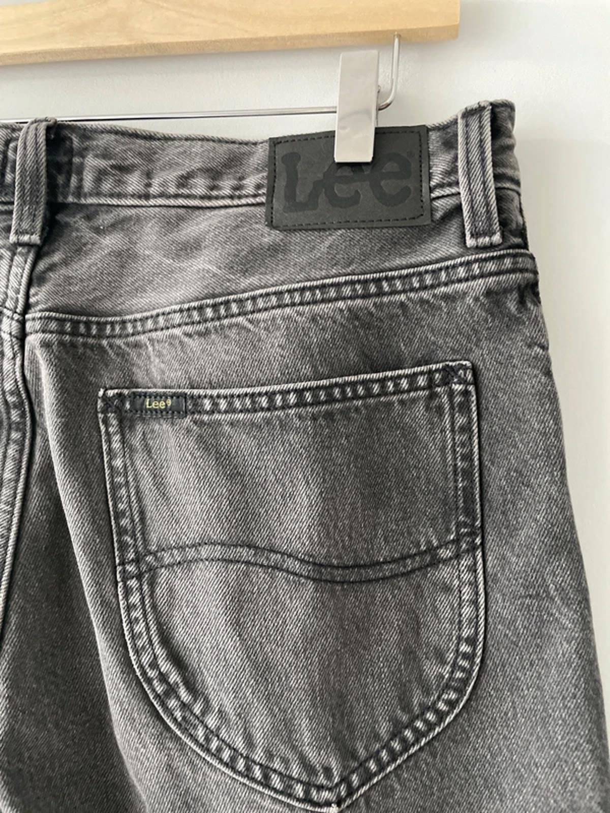 Men’s Lee Asher Relaxed Fit Jeans in Washed Black - W32/L32 -3079