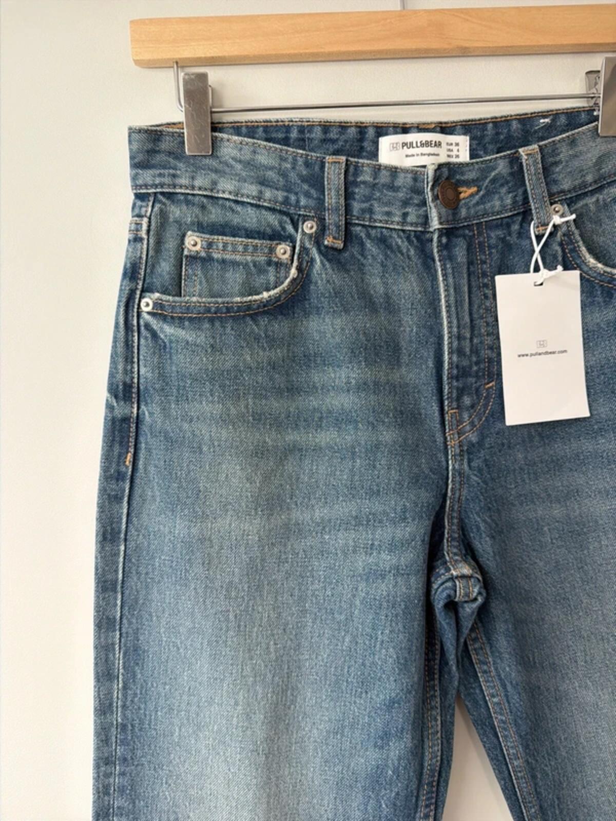 Women’s Pull & Bear high waist straight fit jeans in navy - uk8 - 3458