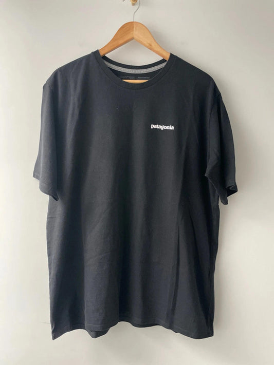 Men’s Patagonia Crew Neck Printed T-shirt In Black - Large - 2406