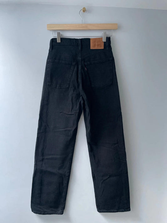 Women’s Levi’s High Waisted Ribcage Straight Fit Jeans In Black - W24/L27 - 2806