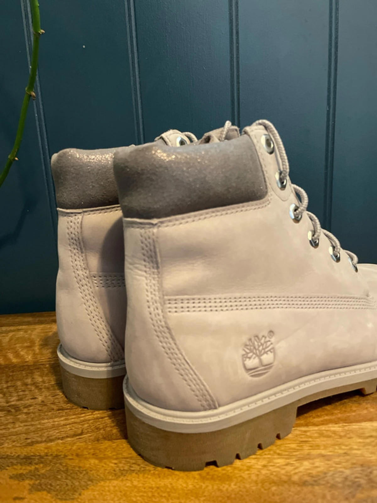 Women’s Timberland 6 Inch Nubuck Premium Leather Boots in Grey - UK 5.5 - 2555