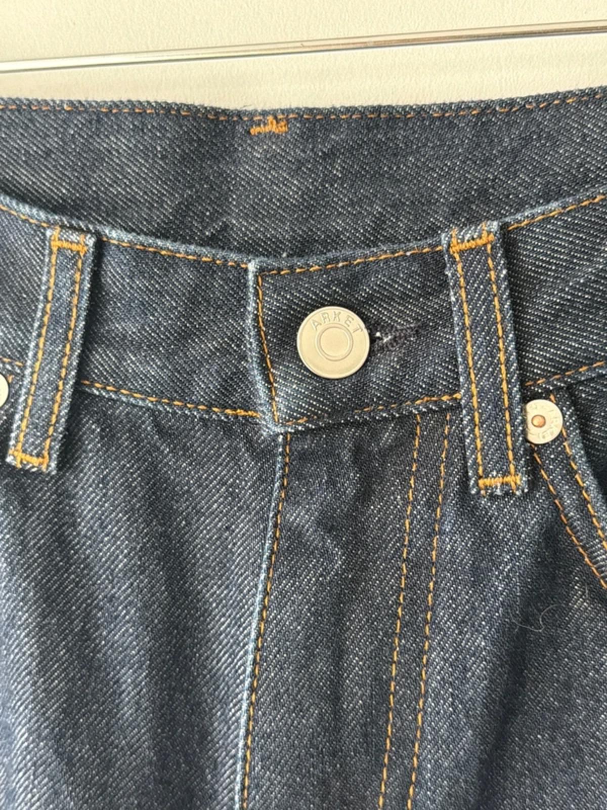 Women’s Arket Violet Tapered Fit Jeans In Navy - W26/L28 - 3243