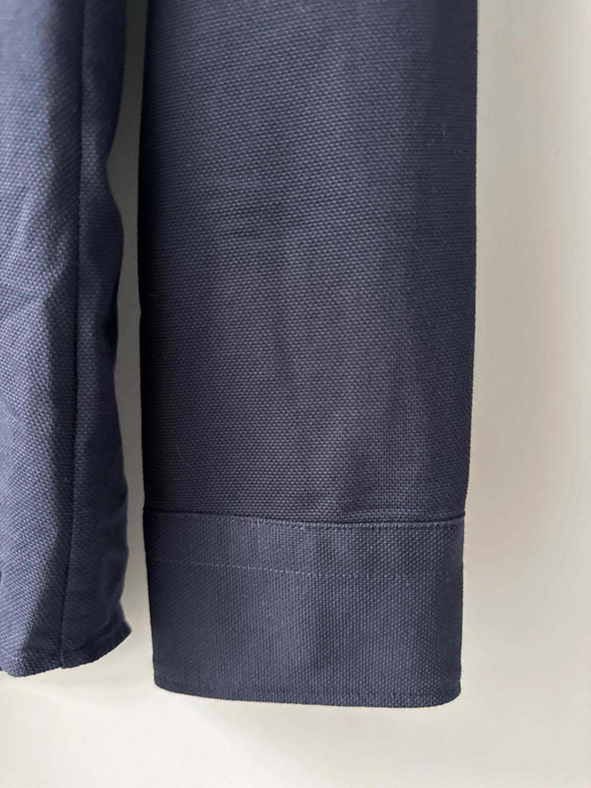 Men’s Uniqlo slim fit shirt with chest pocket  - Small - 0388