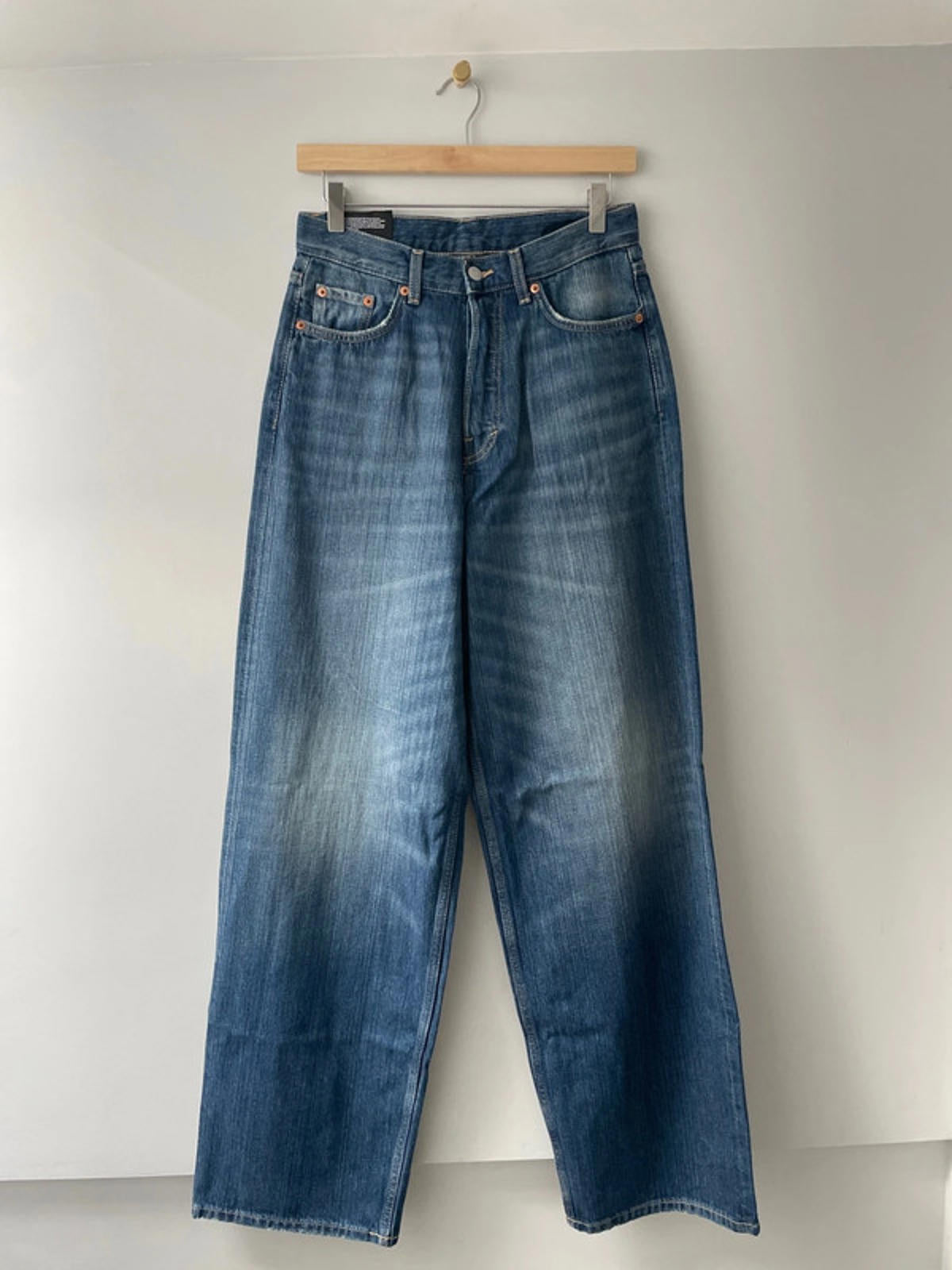Women’s Weekday Astro Loose Baggy Fit Jeans in Blue - W26/L34 - 2487