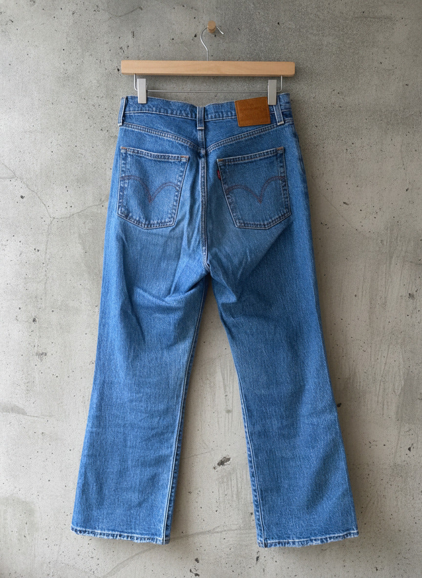 Women’s Levi’s High Waisted Ribcage Crop Boots Fit Jeans In Navy - W27/L27 -2760