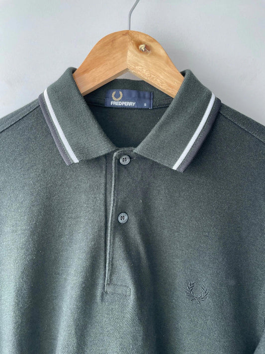 Men’s Fred Perry Long Sleeve Polo With Collar Tipping - Small - 1553