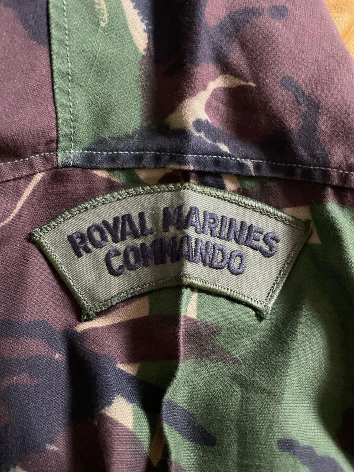 Men’s Camouflage Royal Marines Commandoes Camo Military Shirt In Khaki  - Medium - 2323