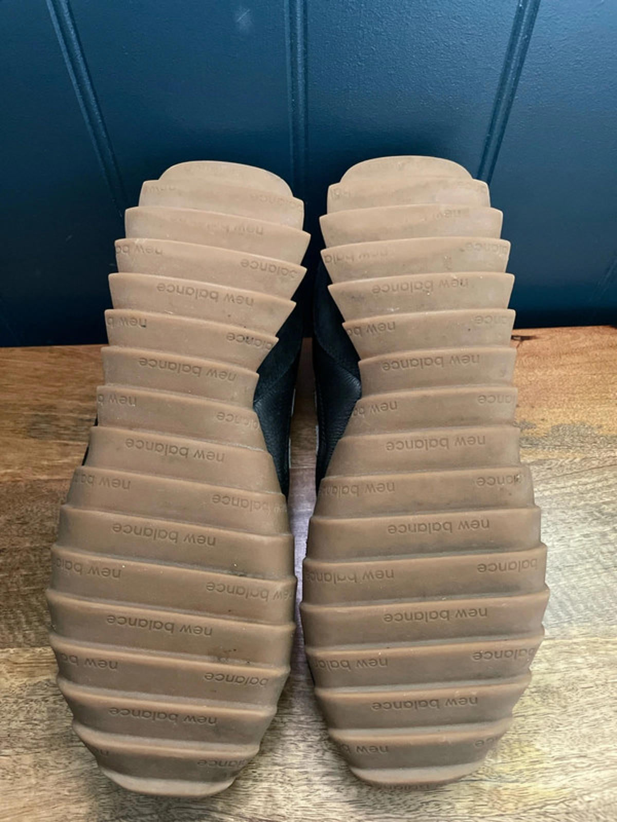 Men’s New Balance RC30 Black Magnet Trainers with Gum Sole - UK10 - 1625