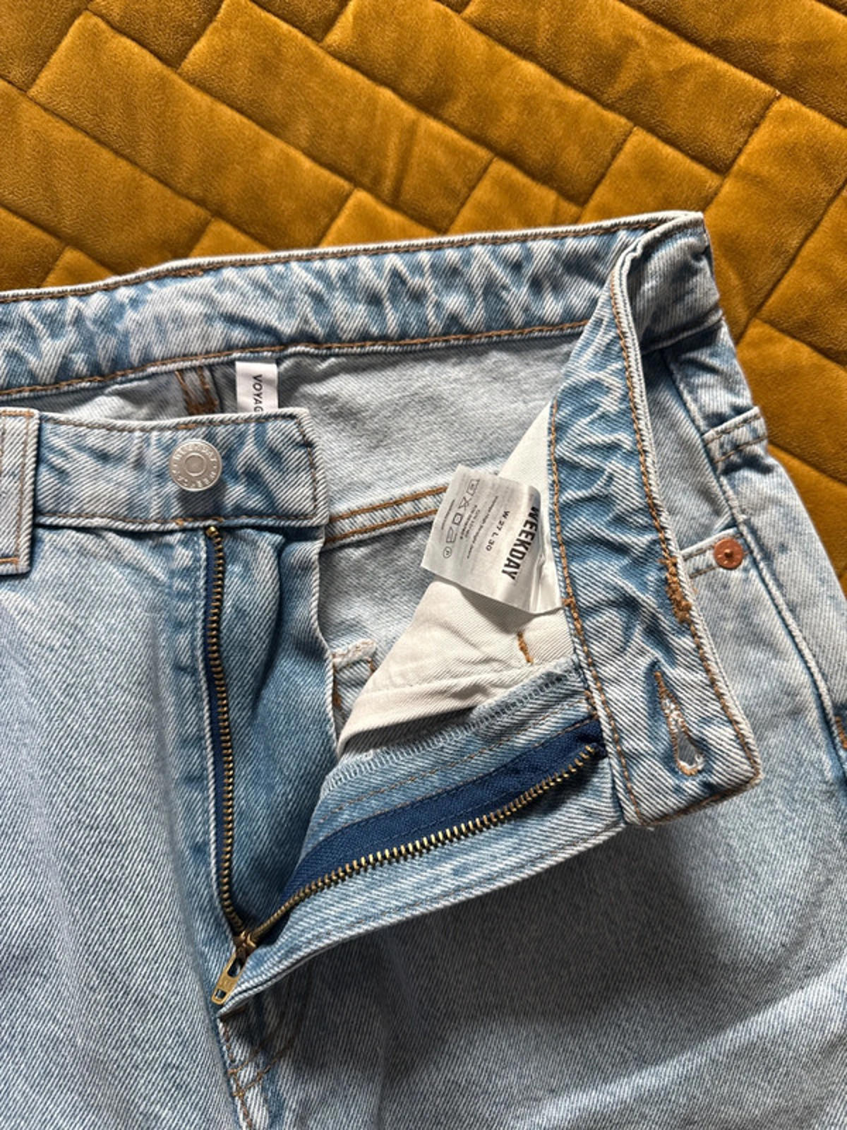 Women’s Weekday Voyage High Waisted Fit Jeans In Blue - W27/L30 - 0620