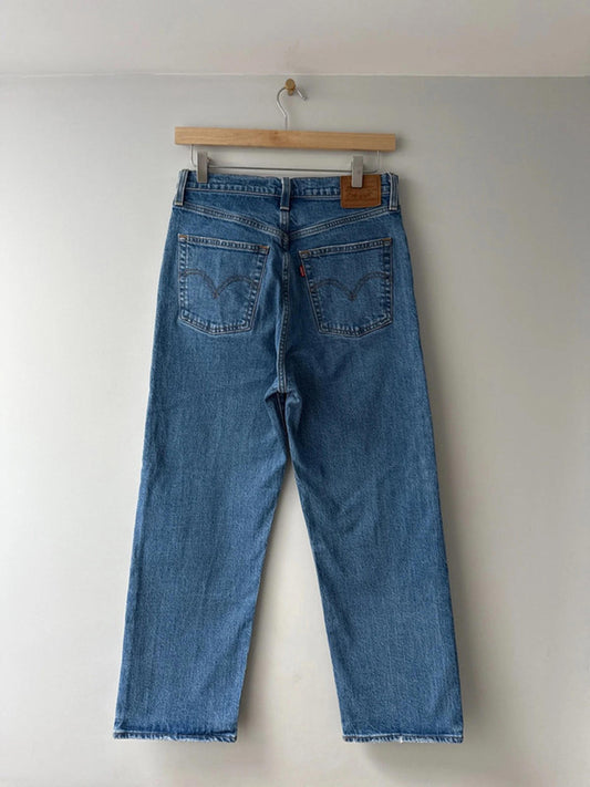 Women’s Levi’s Ribcage Straight High Waisted Fit Jeans - W28/L27 - 1956