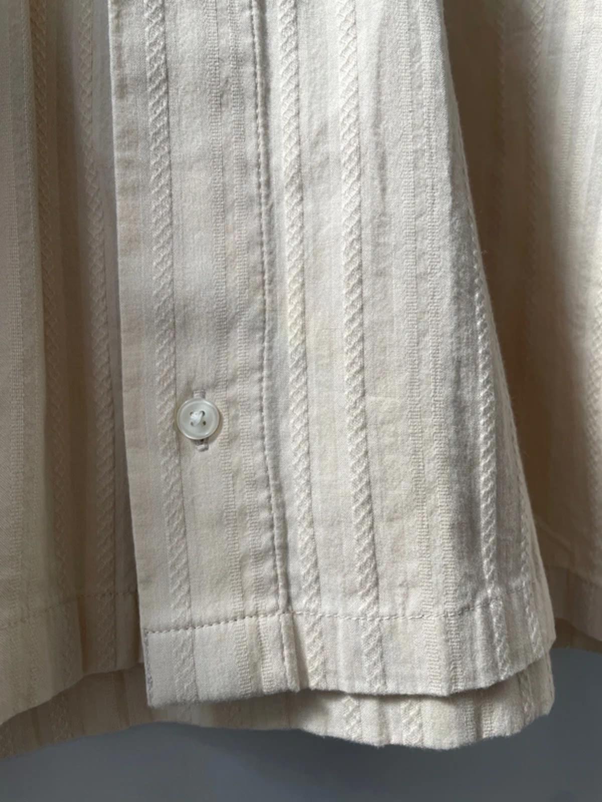 Men’s Abercrombie & Fitch Cropped Fit Short Sleeve Shirt in Beige - XXLarge - 3029