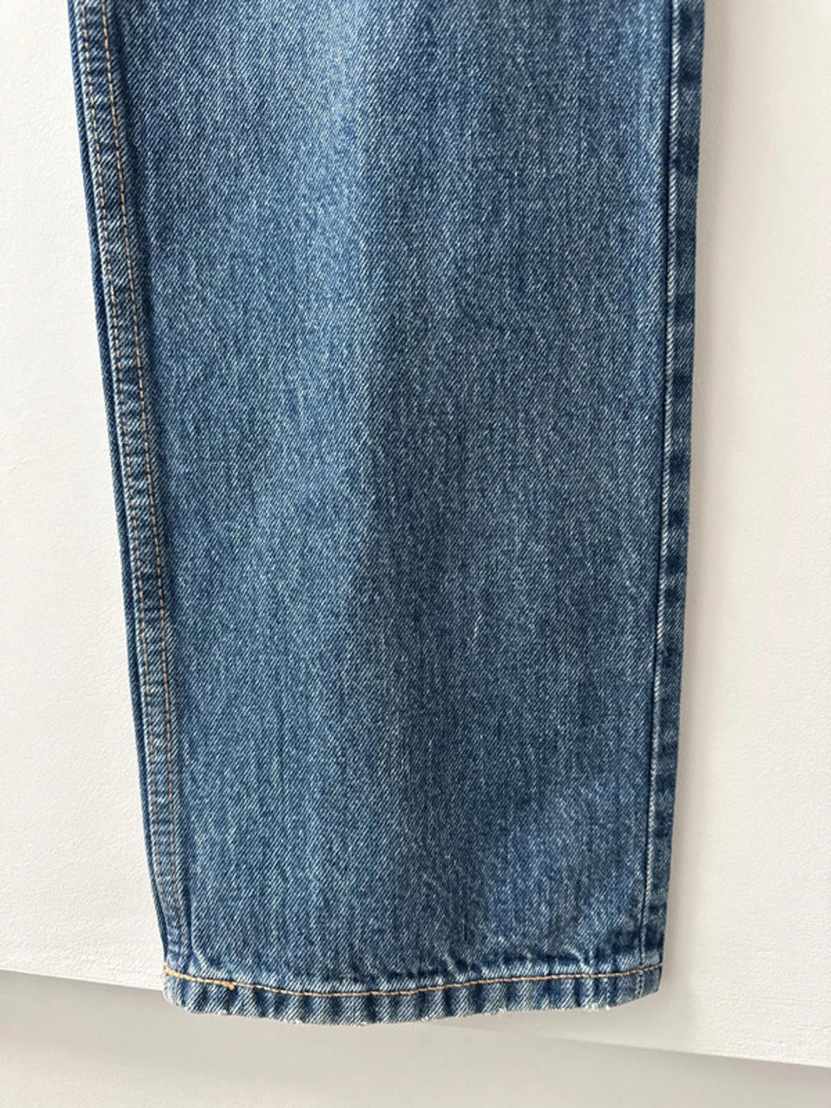 Women’s Pull & Bear Straight Fit Jeans With Wash Effect - UK8 - 1011