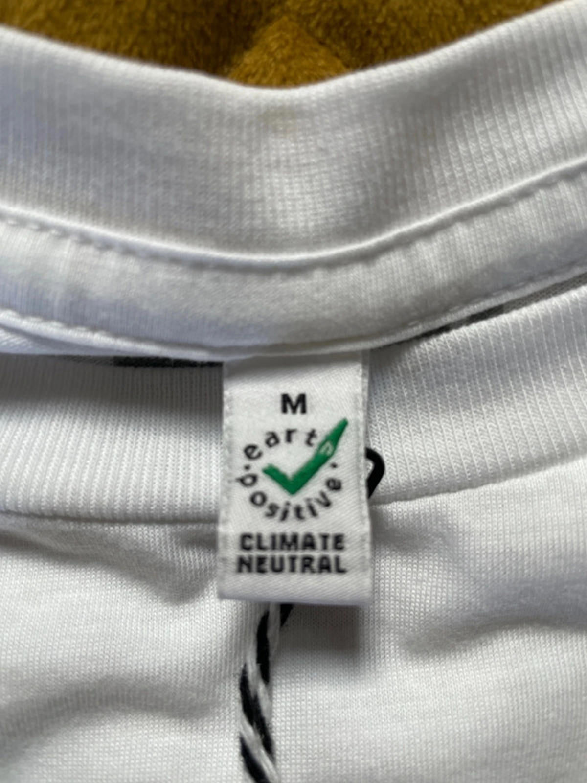 Men’s Batch1 have a cherrific day crew neck printed T-shirt - Medium