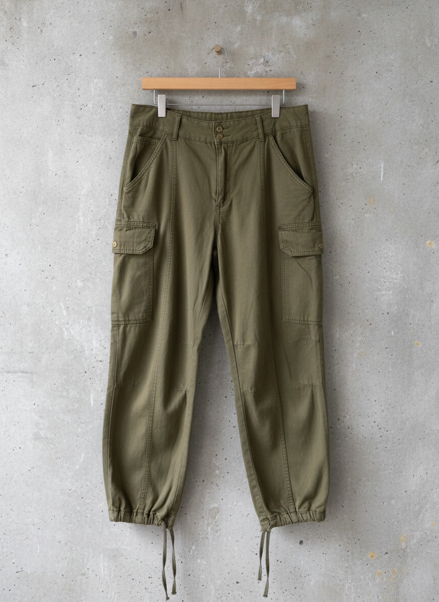 Women's Pull and Bear Baggy Fit Cargo Trousers in Khaki - W32/L29 - 2754