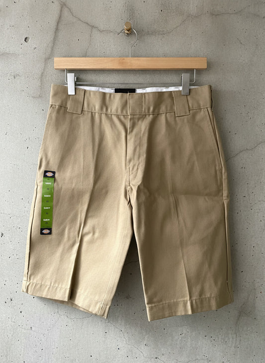 Women’s Dickies Slim Fit High Waist Shorts in Beige - W29/L11 - 2886
