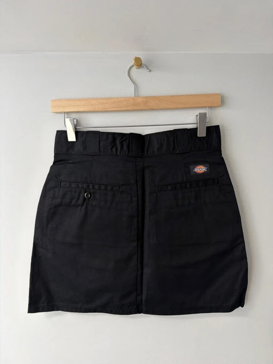 Women’s Dickies mini work skirt with pockets in black - W26 - 3437