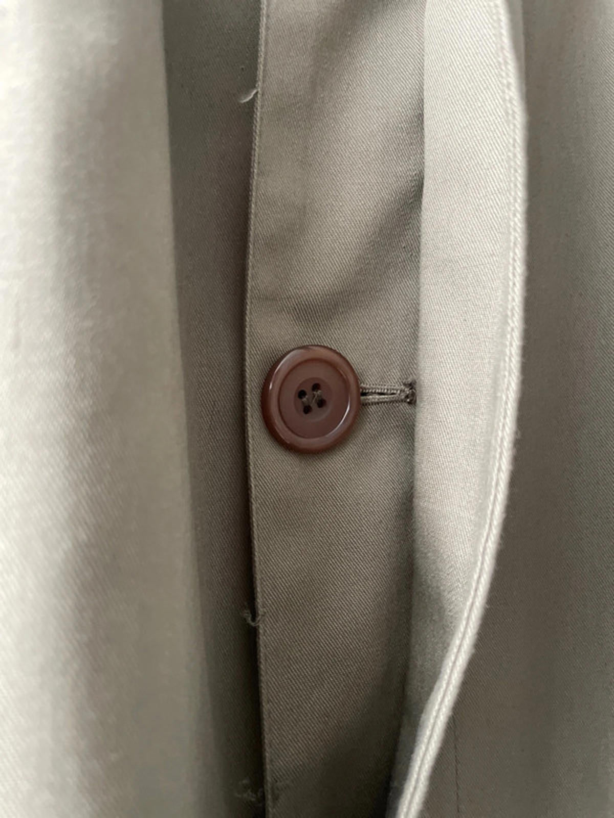 Men’s Aquascutum Trench Coat With Checked Lining In Khaki - Large - 2451