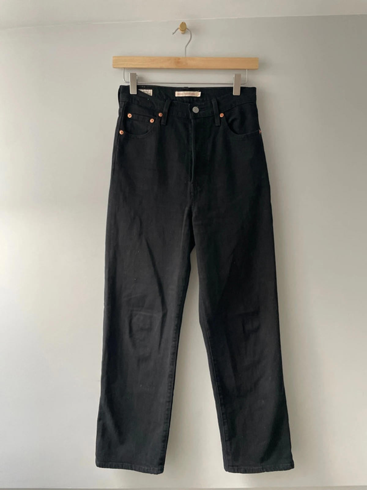 Women’s Levi’s High Waisted Ribcage Straight Fit Jeans In Black - W26/L27 - 2506