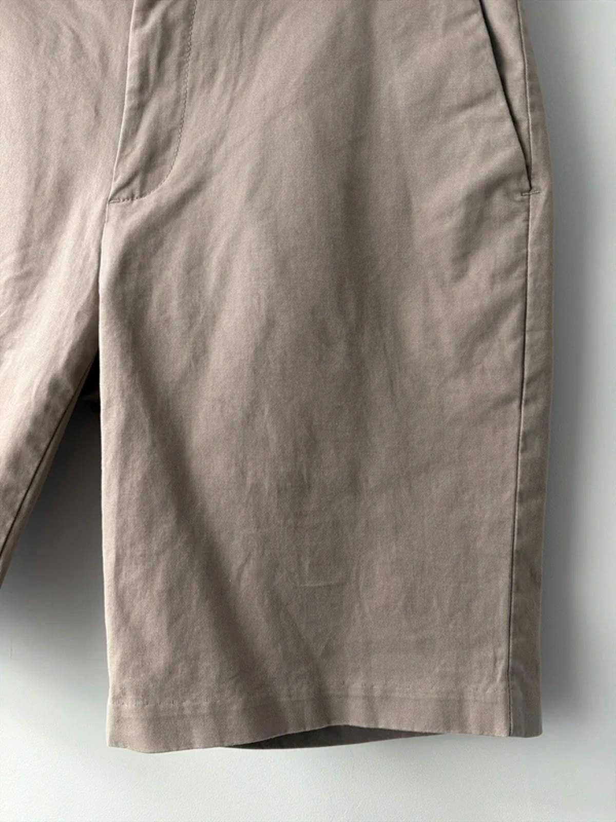 Women’s Reiss Premium Stretch fit Classic Chino Shorts in Beige - W30 - 3266