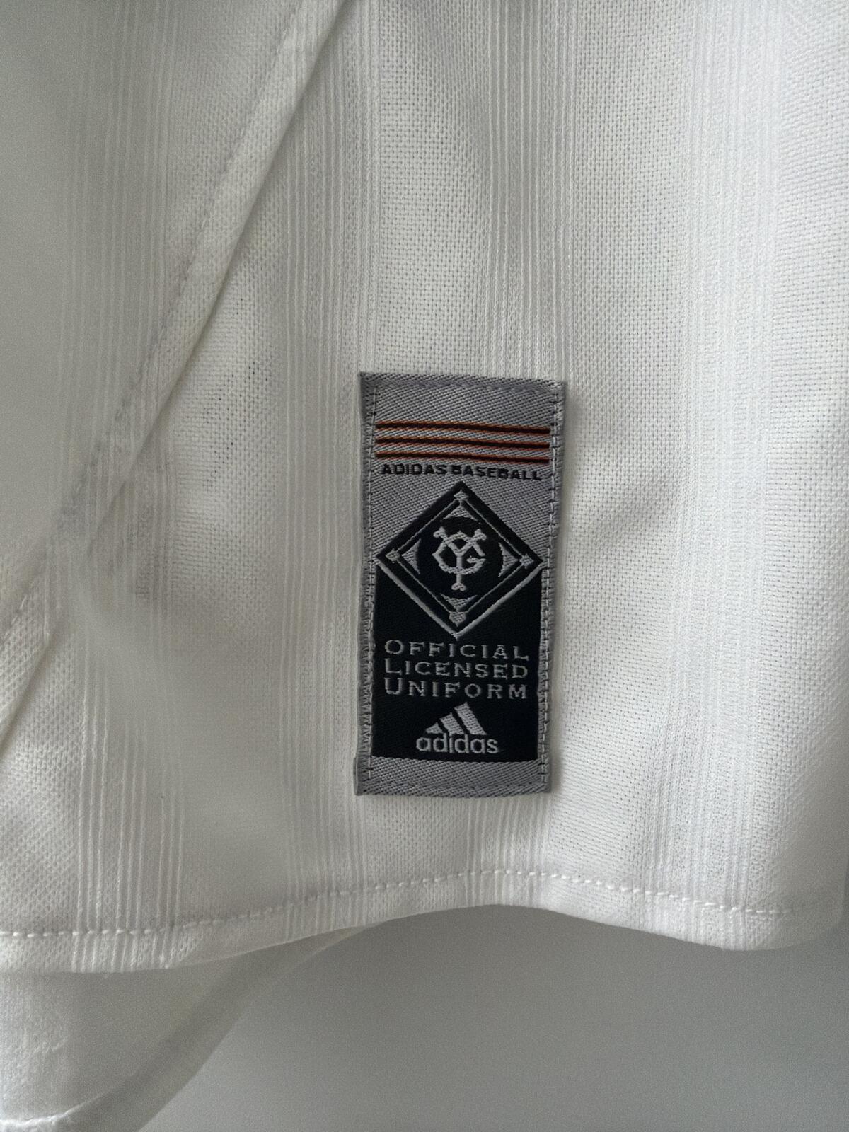 Men’s Adidas Yomiuri Giants Baseball Oversized Fit Jersey - Large - 3489