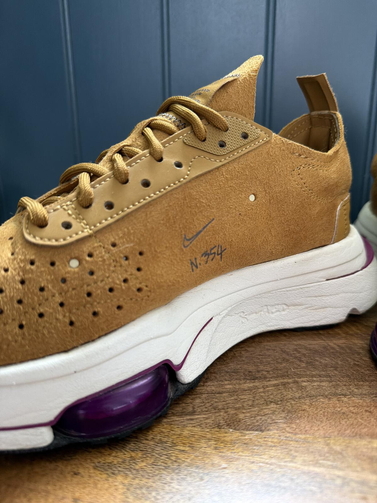 Womens Nike Air Zoom Type Suede Trainers In Tan - UK6 - 3540